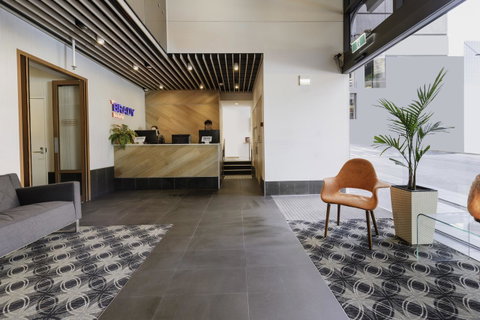 Brady Hotels Central Melbourne - Hotel Gold Coast 11