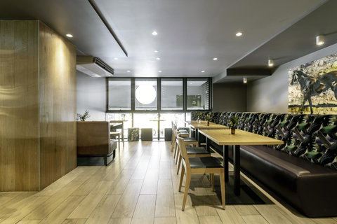 Brady Hotels Central Melbourne - Hotel Gold Coast 14