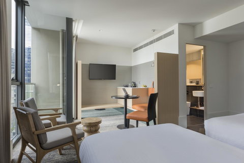 Brady Hotels Central Melbourne - Hotel Gold Coast 2