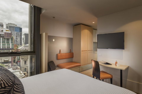 Brady Hotels Central Melbourne - Hotel Gold Coast 5