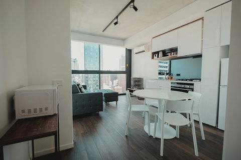 Mono Apartments On La Trobe Street - Hotel Gold Coast 1
