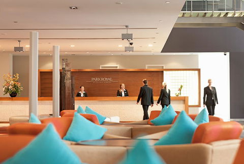 PARKROYAL Melbourne Airport - Hotel Gold Coast 8