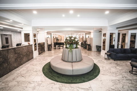 The Savoy Hotel On Little Collins Melbourne - Hotel Gold Coast 1