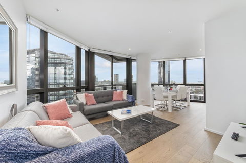 Best Views On Collins - Hotel Gold Coast 4
