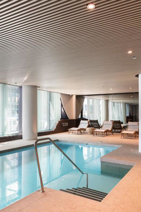 Winston Apartments Docklands - Hotel Gold Coast 16