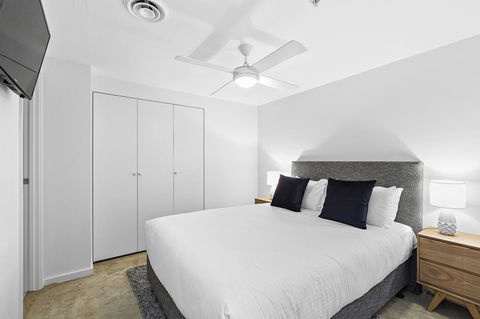 Melbourne Holiday Apartments Flinders Wharf - Hotel Gold Coast 21