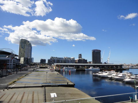 AKOM AT Docklands - Hotel Gold Coast 37