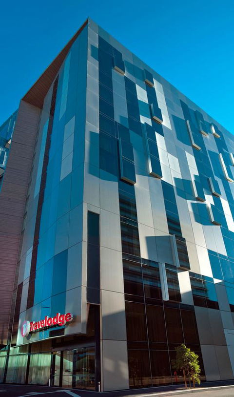Travelodge Hotel Melbourne Docklands - Hotel Gold Coast 18
