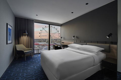 Vibe Hotel Melbourne Docklands - Hotel Gold Coast 6