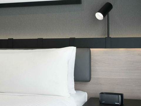 Vibe Hotel Melbourne Docklands - Hotel Gold Coast 13