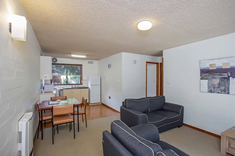 Eastern Beach Holiday Units - Hotel Gold Coast 1