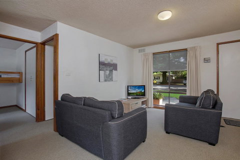 Eastern Beach Holiday Units - Hotel Gold Coast 2