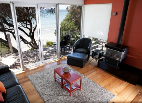 Battery Cove Beach Front Apartment - Hotel Gold Coast 11