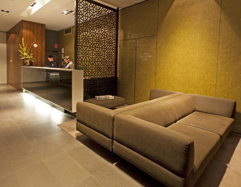 Causeway 353 Hotel - Hotel Gold Coast 13