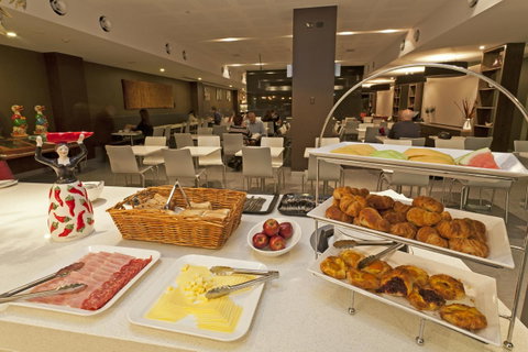 Causeway 353 Hotel - Hotel Gold Coast 16