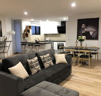 Apartments in Phillip Island Towers - Block C - Hotel Gold Coast