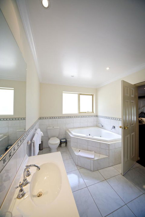 Sanctuary House Resort Motel - Hotel Gold Coast 7