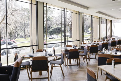 Pullman Melbourne On The Park - Hotel Gold Coast 16