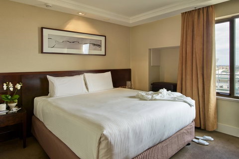 Pullman Melbourne On The Park - Hotel Gold Coast 10