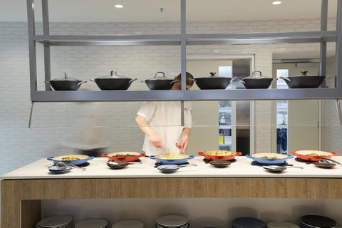 Pullman Melbourne On The Park - Hotel Gold Coast 18