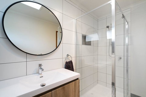 Uptown Frankston - Hotel Gold Coast 11