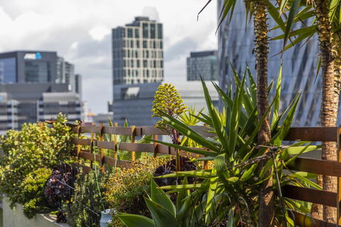 Signature Waterfront Apartments - Hotel Gold Coast 35