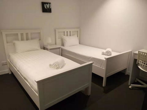 AH Accommodation@ Spencer - Hotel Gold Coast 1