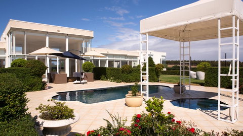 Tintagel - Hotel Gold Coast 0