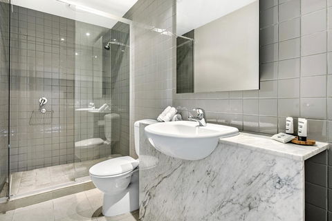 ULTIQA Little Collins (located At The Hero Apartment Building) - Hotel Gold Coast 13