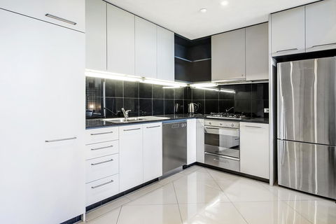 ULTIQA Little Collins (located At The Hero Apartment Building) - Hotel Gold Coast 3
