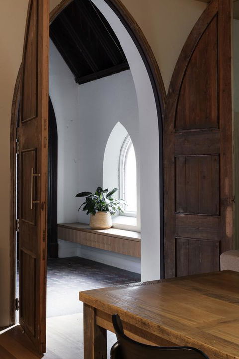 Converted Blue Stone Church - Hotel Gold Coast 10