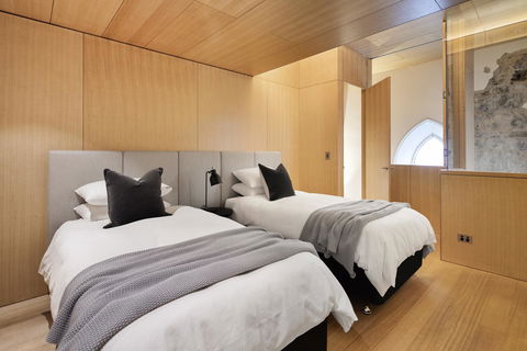 Converted Blue Stone Church - Hotel Gold Coast 20