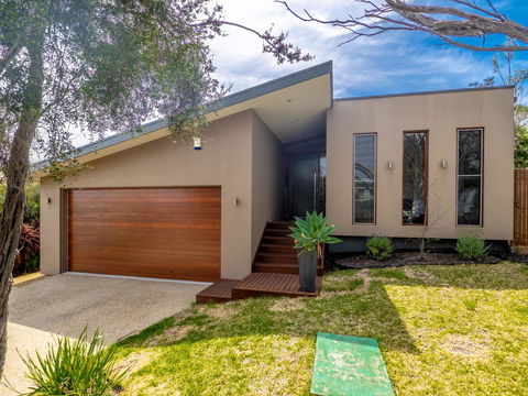 Blairgowrie Moonah Beach House: Walk To Beach - Hotel Gold Coast 9