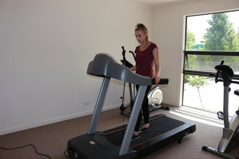 Bairnsdale International - Hotel Gold Coast 6