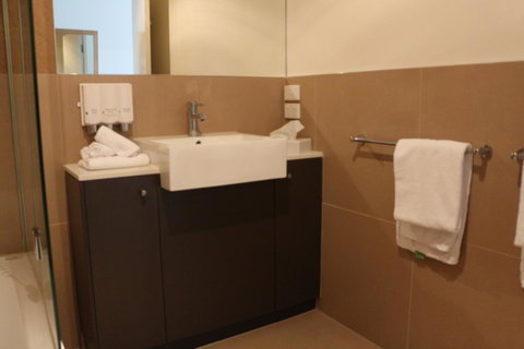Bairnsdale International - Hotel Gold Coast 24