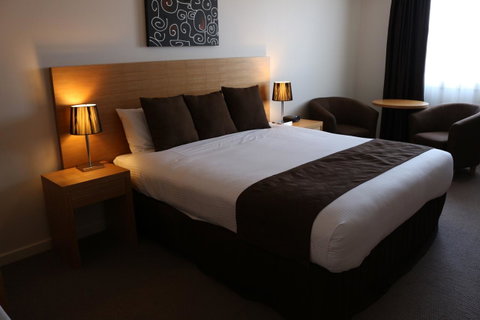 Bairnsdale International - Hotel Gold Coast 11