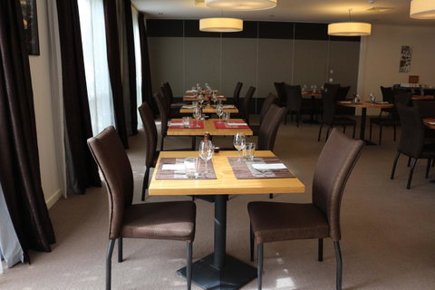 Bairnsdale International - Hotel Gold Coast 15