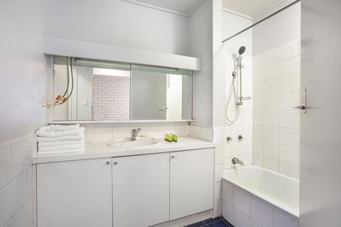 Burvale Hotel - Hotel Gold Coast 1
