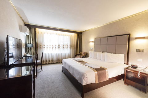 Eltham Gateway Hotel & Conference Centre - Hotel Gold Coast 7