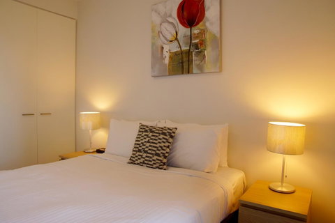 Accent Accommodation@Docklands - Hotel Gold Coast 7