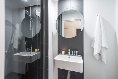 Apartments @ 133 City - Hotel Gold Coast 16