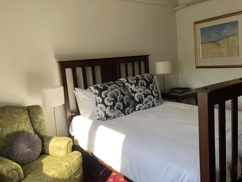 The Corner Hotel Alexandra - Hotel Gold Coast 2
