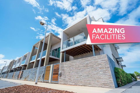 The Cove @ New Port-Pool - Spa - Sauna - Gym & More - Hotel Gold Coast 0