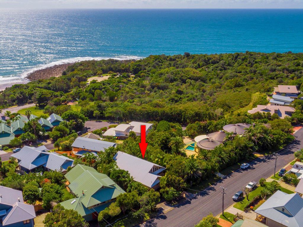 Freeburn Island NSW Hotel Gold Coast