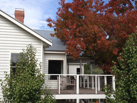 The Dacha - Hotel Gold Coast 1