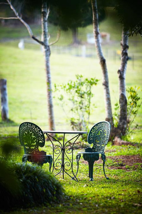 The Dairy Bales At Moo River Farm - Hotel Gold Coast 3