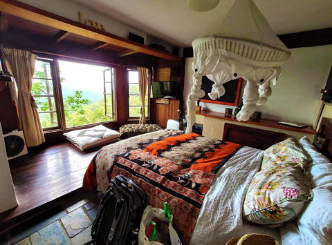 The Den Of The Treehouse, KINABALU Farm - Hotel Gold Coast 1