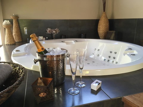 The Edge Villa - Hotel Gold Coast 3