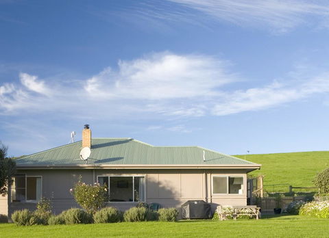 The Farm House - Hotel Gold Coast 1