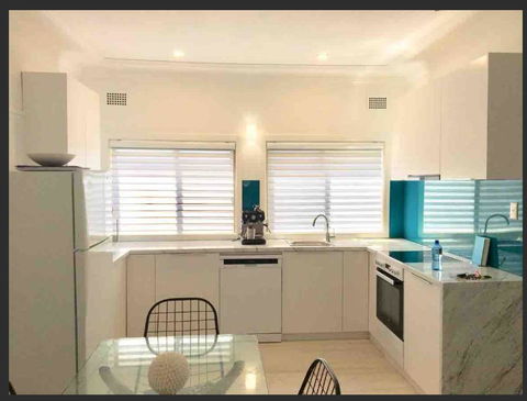 The Fisherman's Shack - Hotel Gold Coast 2